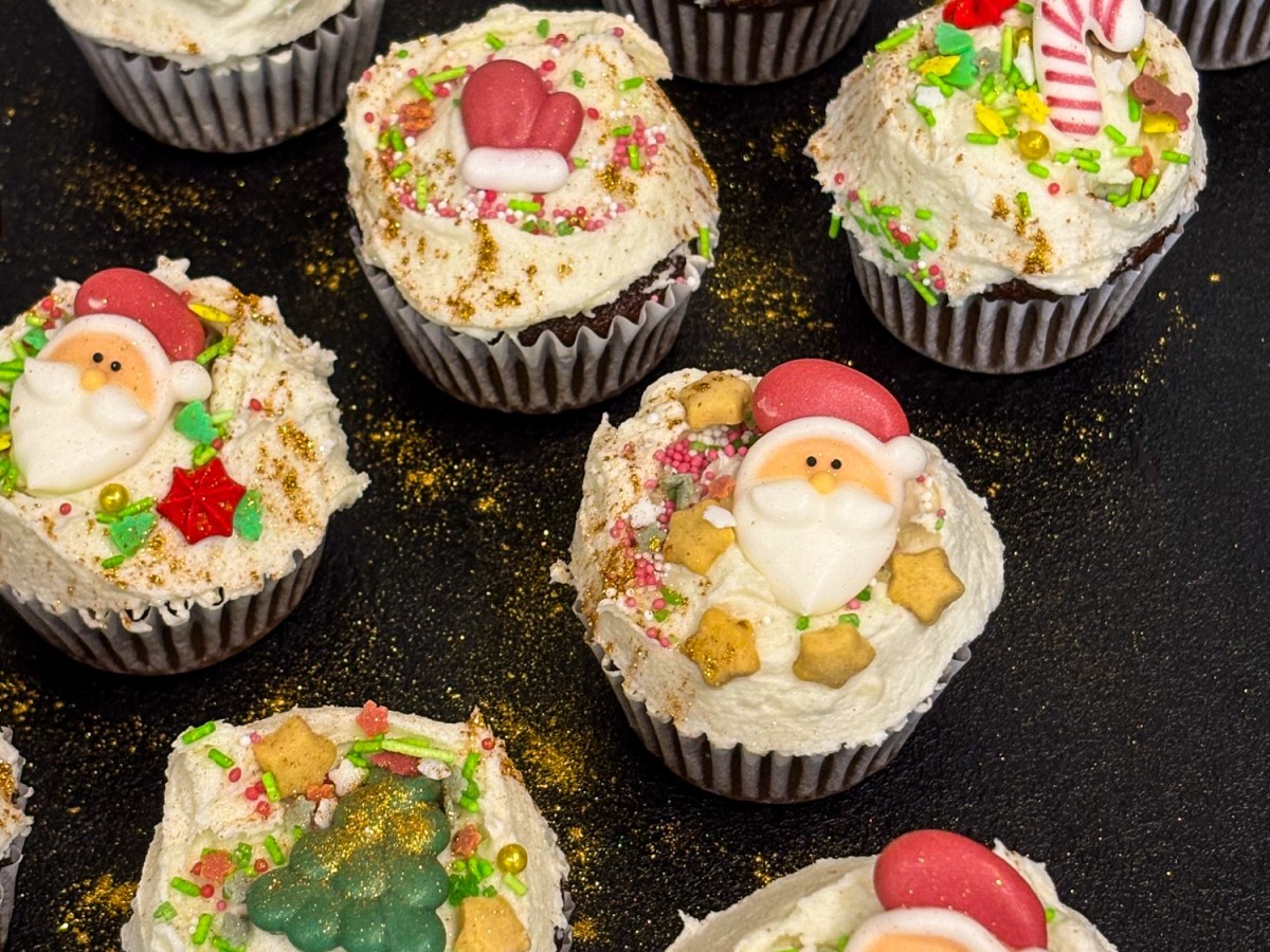 Winter spice cupcakes